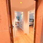 Center Accommodation's Apartman Funchal