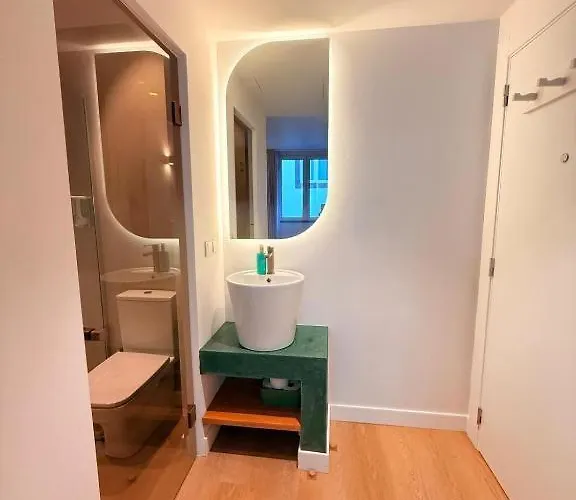 Center Iii * 丰沙尔